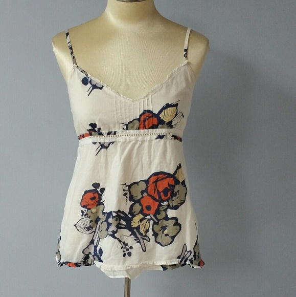 Hollister Tops - Hollister, large tank top floral. 100% cotton